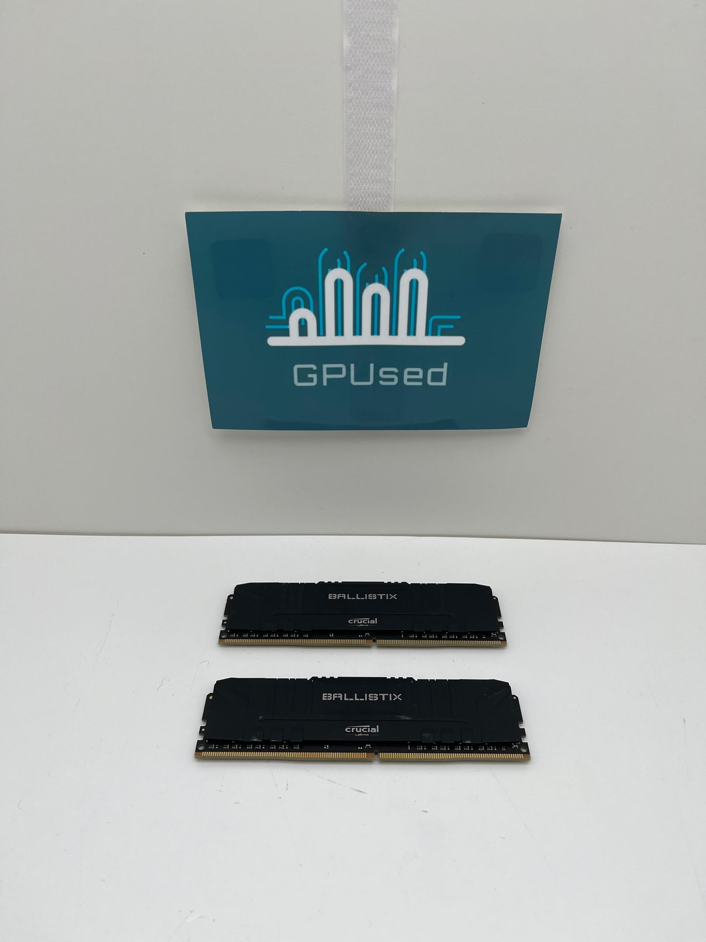 64GB (2x32GB) Crucial Pro 3200MHz DDR4 RAM