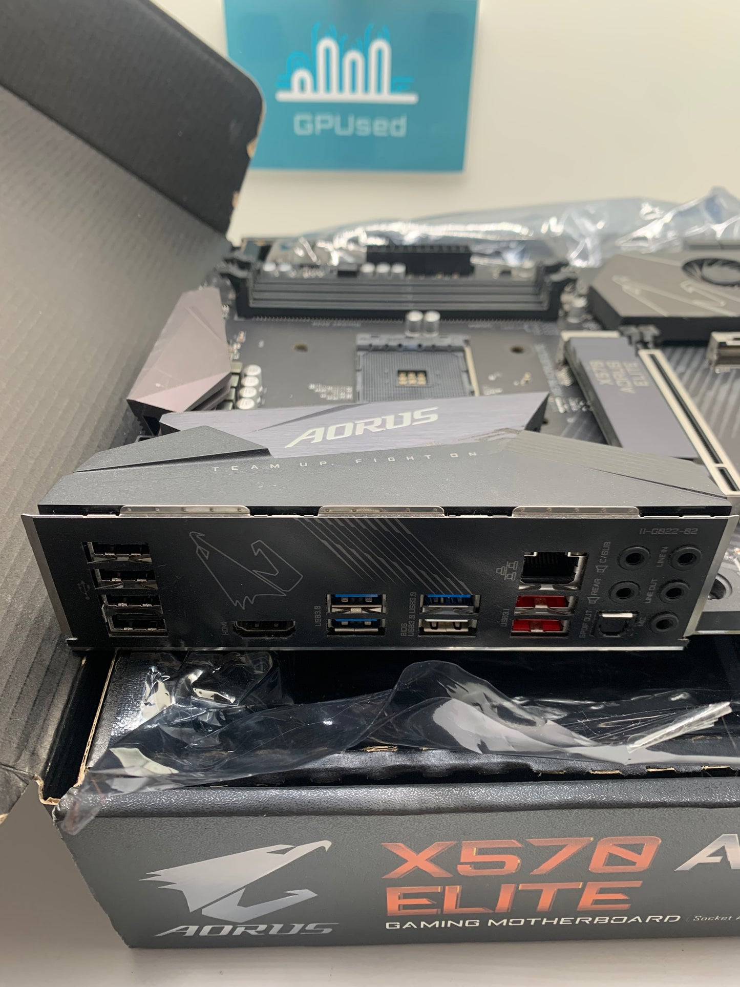 Gigabyte Aorus Elite X570 Gaming ATX AMD Socket AM4 Motherboard