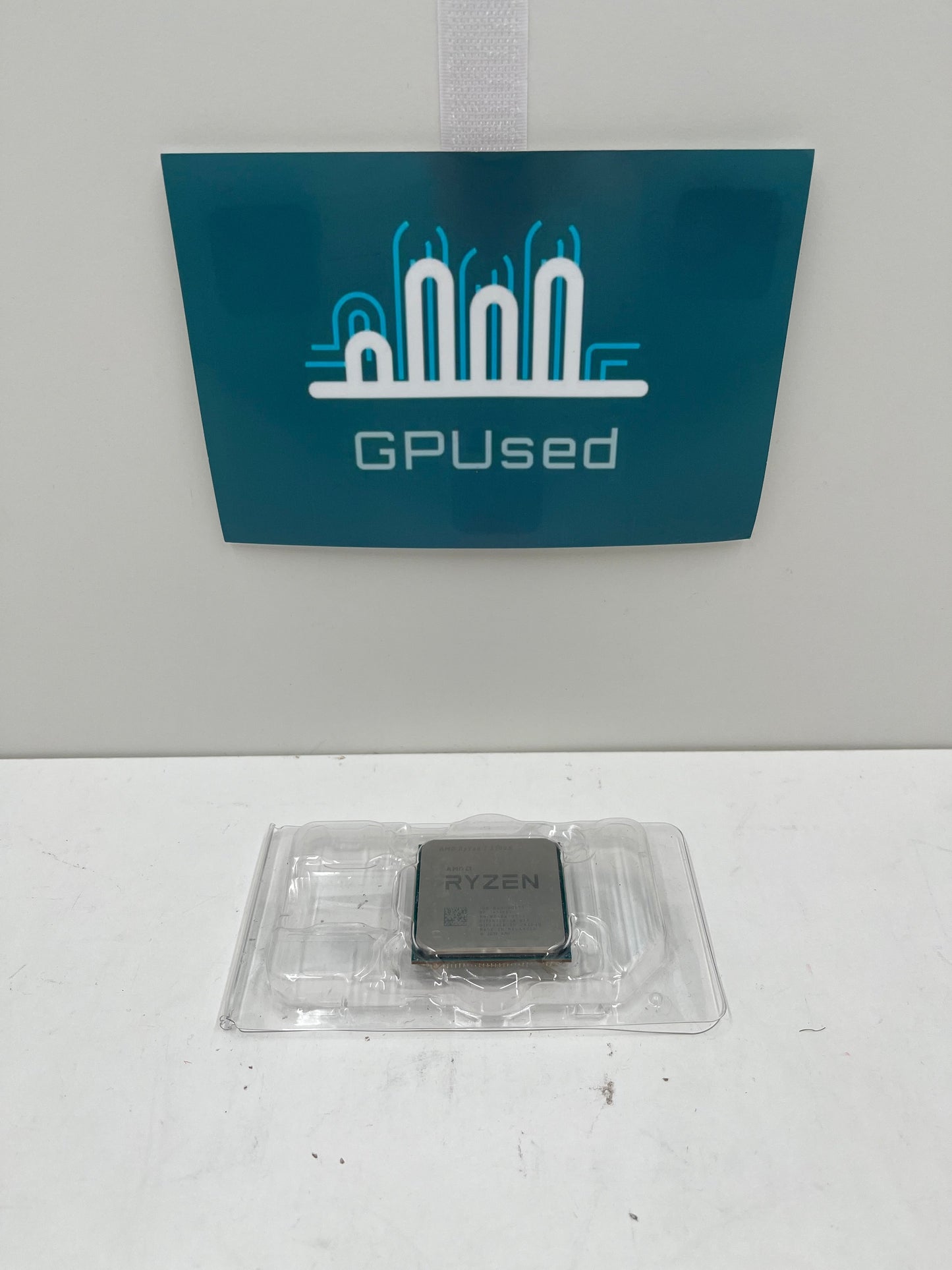 AMD Ryzen 7 3800X Processor CPU - Socket AM4