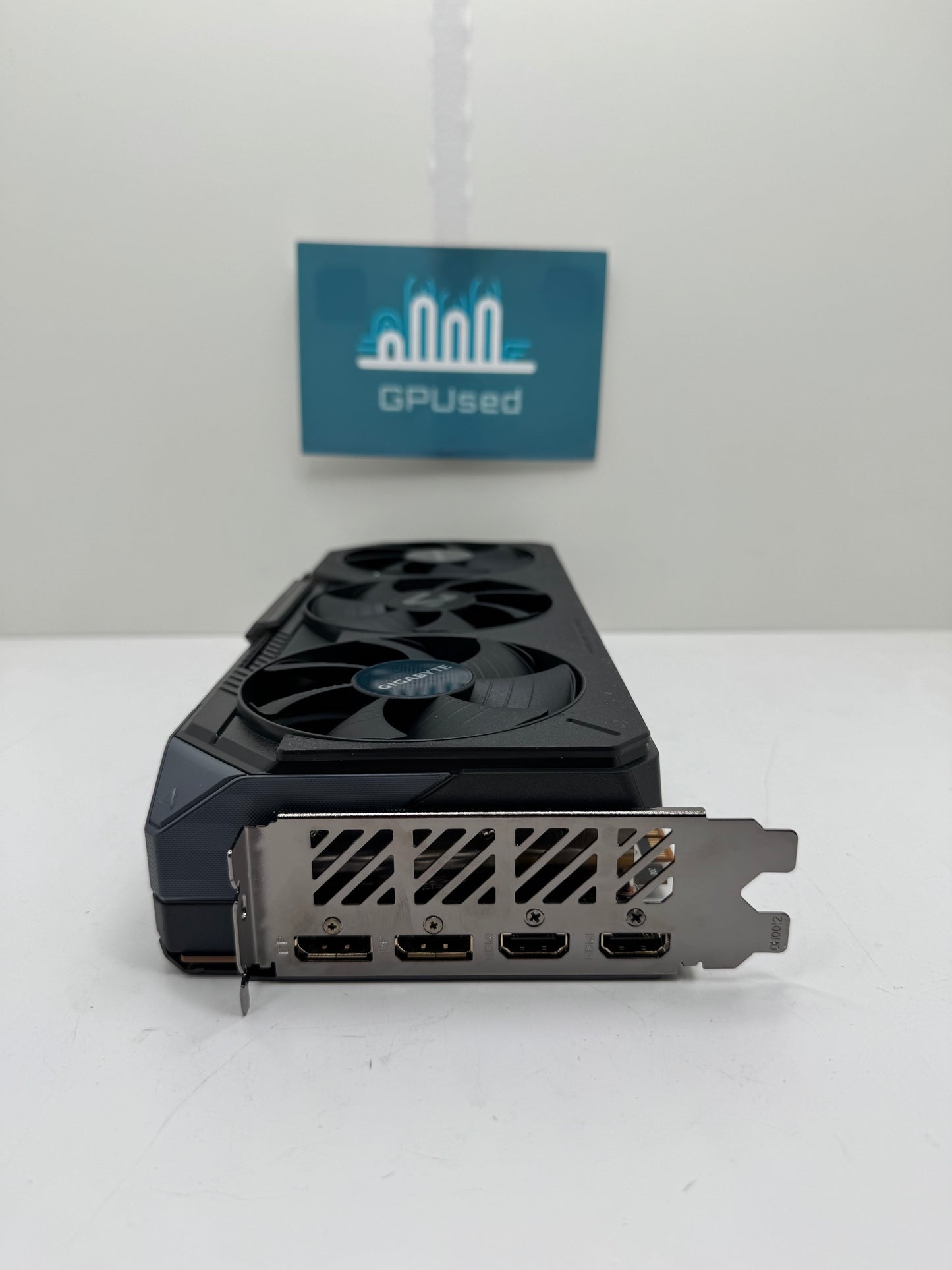 Gigabyte AMD Radeon RX 9070 XT Gaming 16GB GDDR6 - A