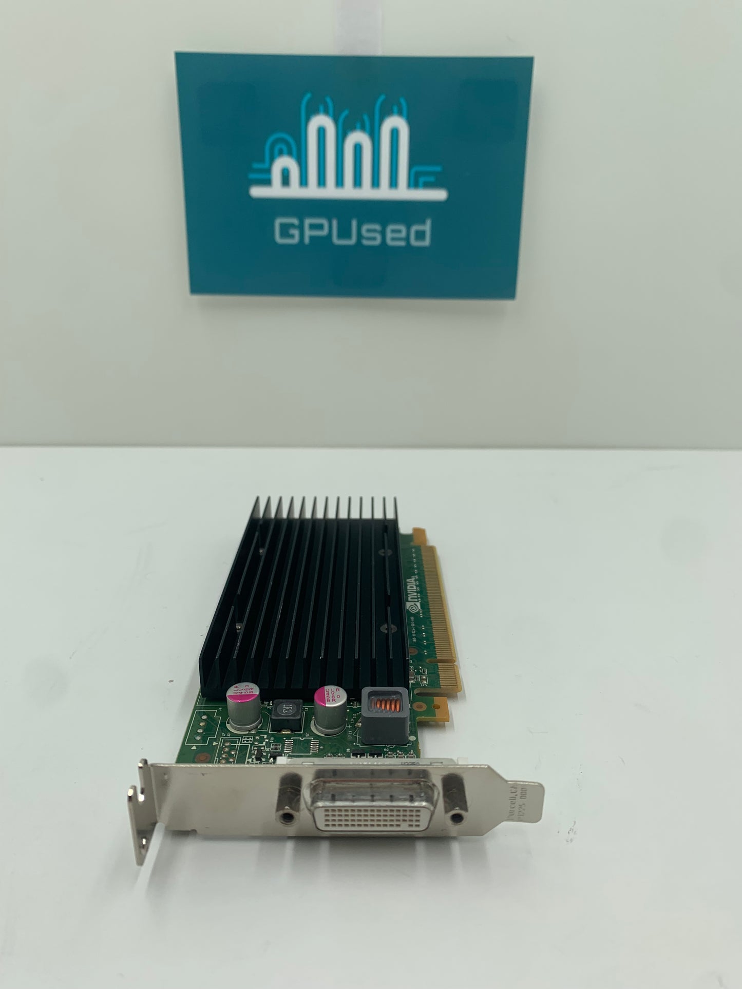 Nvidia Quadro NVS 300 - A