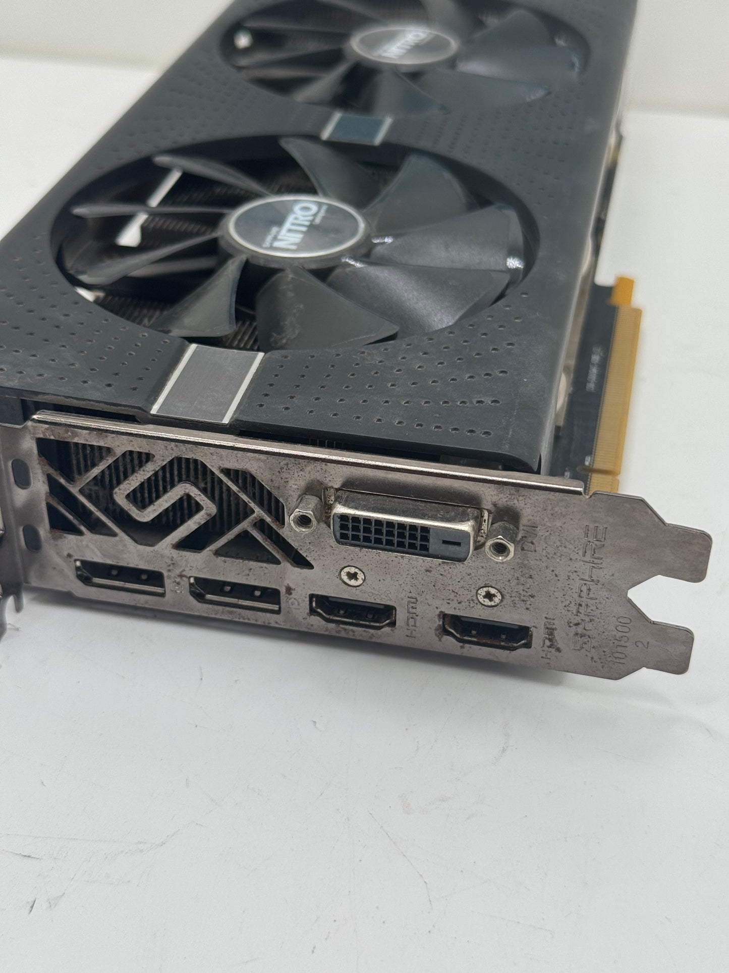 Sapphire AMD Radeon RX 570 Nitro+ 4GB GDDR5 - B