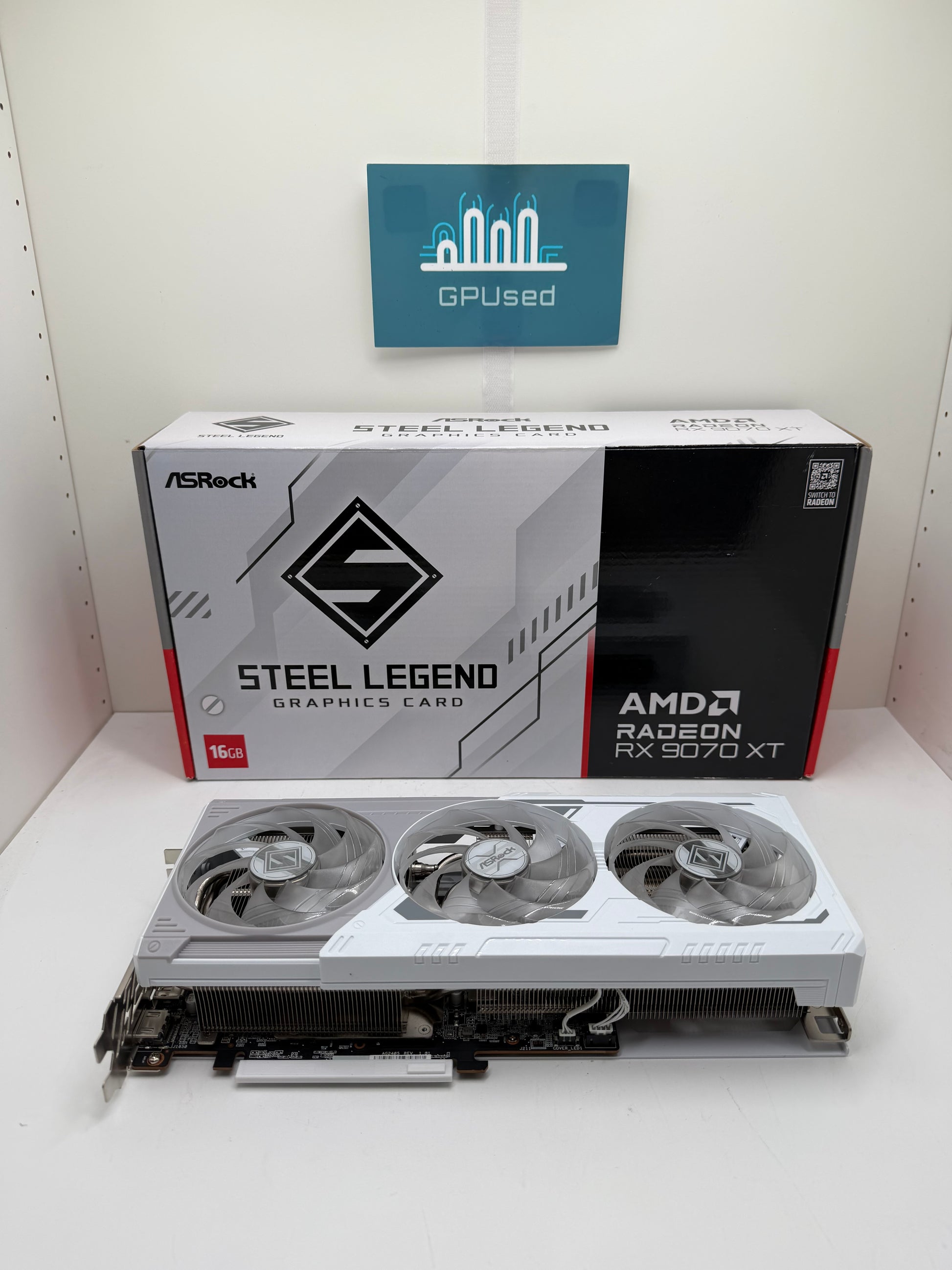 ASRock AMD Radeon RX 9070 XT Steel Legend White 16GB GDDR6 - A