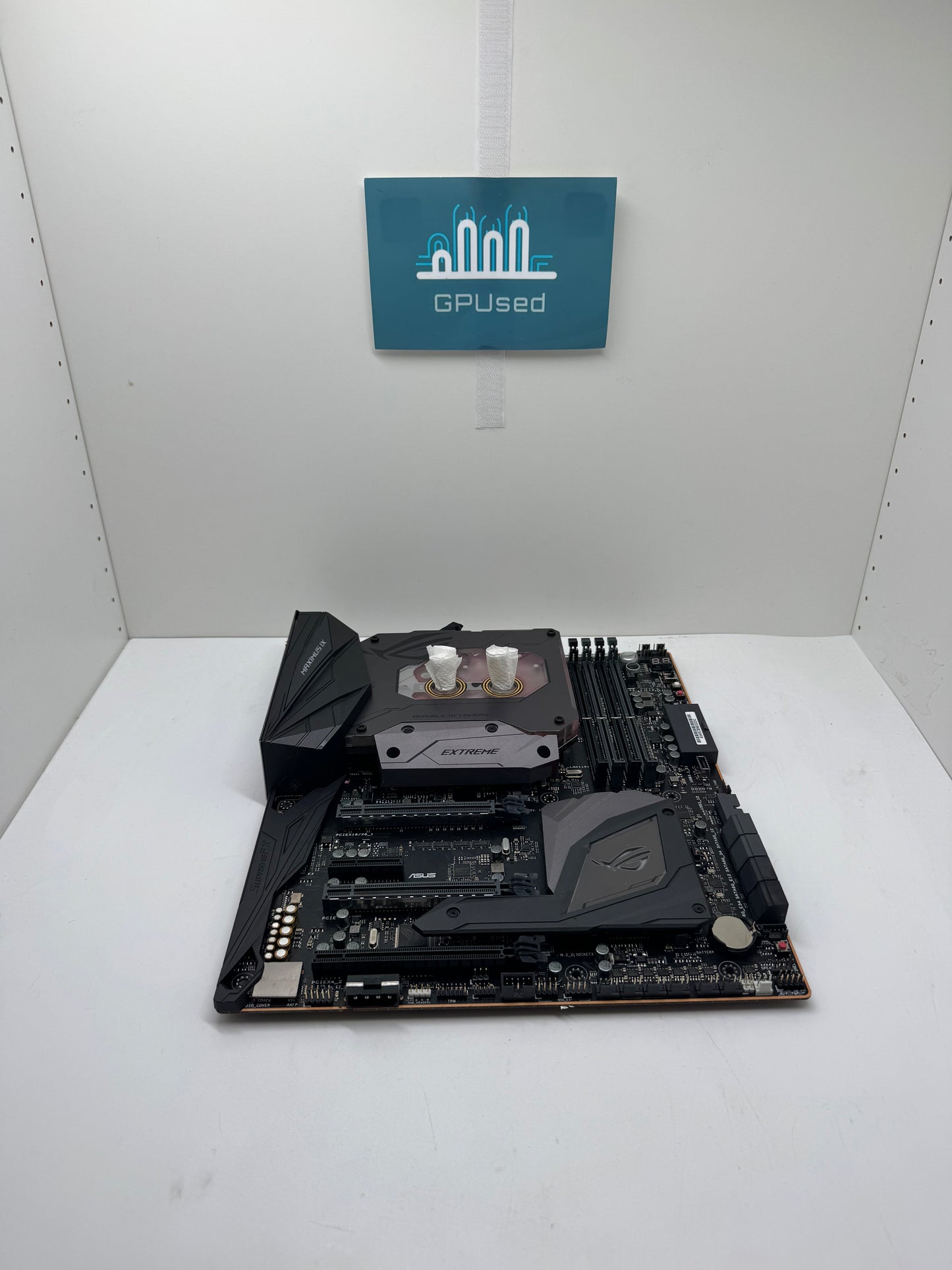 ASUS ROG Maximus IX Extreme ATX Intel Socket 1151 Motherboard