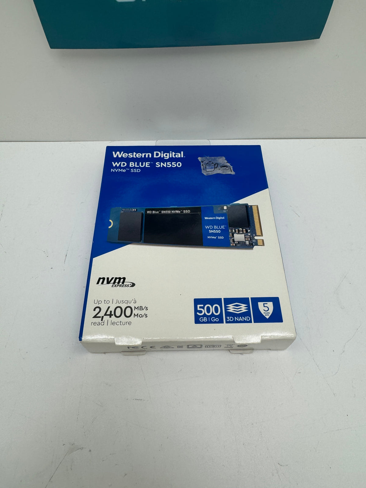 Western Digital WD Blue SN550 500GB Gen 4 NVMe M.2 SSD — product photograph 2 of 2