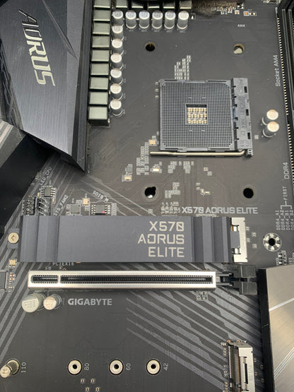 Gigabyte Aorus Elite X570 Gaming ATX AMD Socket AM4 Motherboard