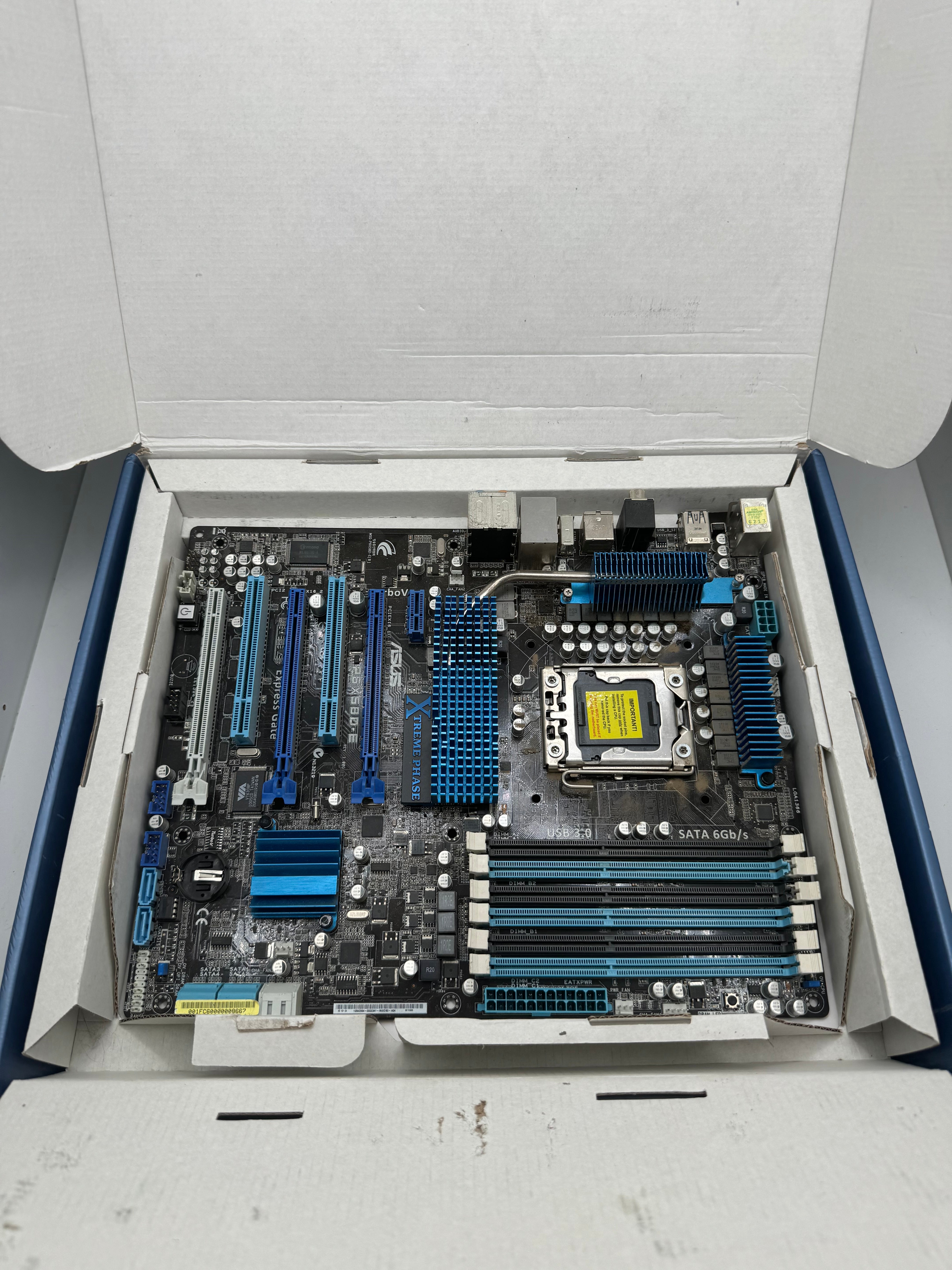 Asus P6X58D Premium ATX Intel Socket LGA 1366 Motherboard GPUsed