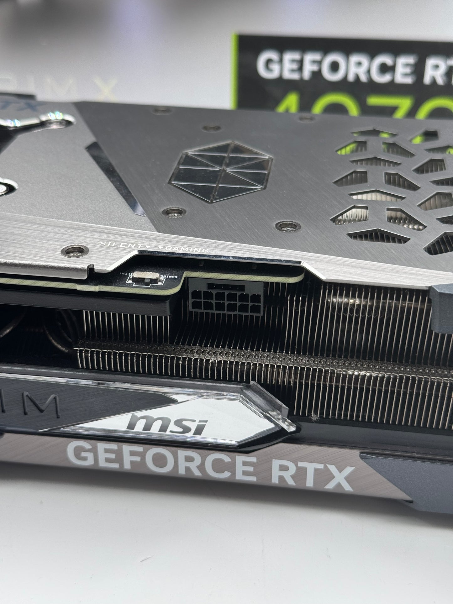 MSI Nvidia GeForce RTX 4070 Ti Suprim X 12GB GDDR6X - A