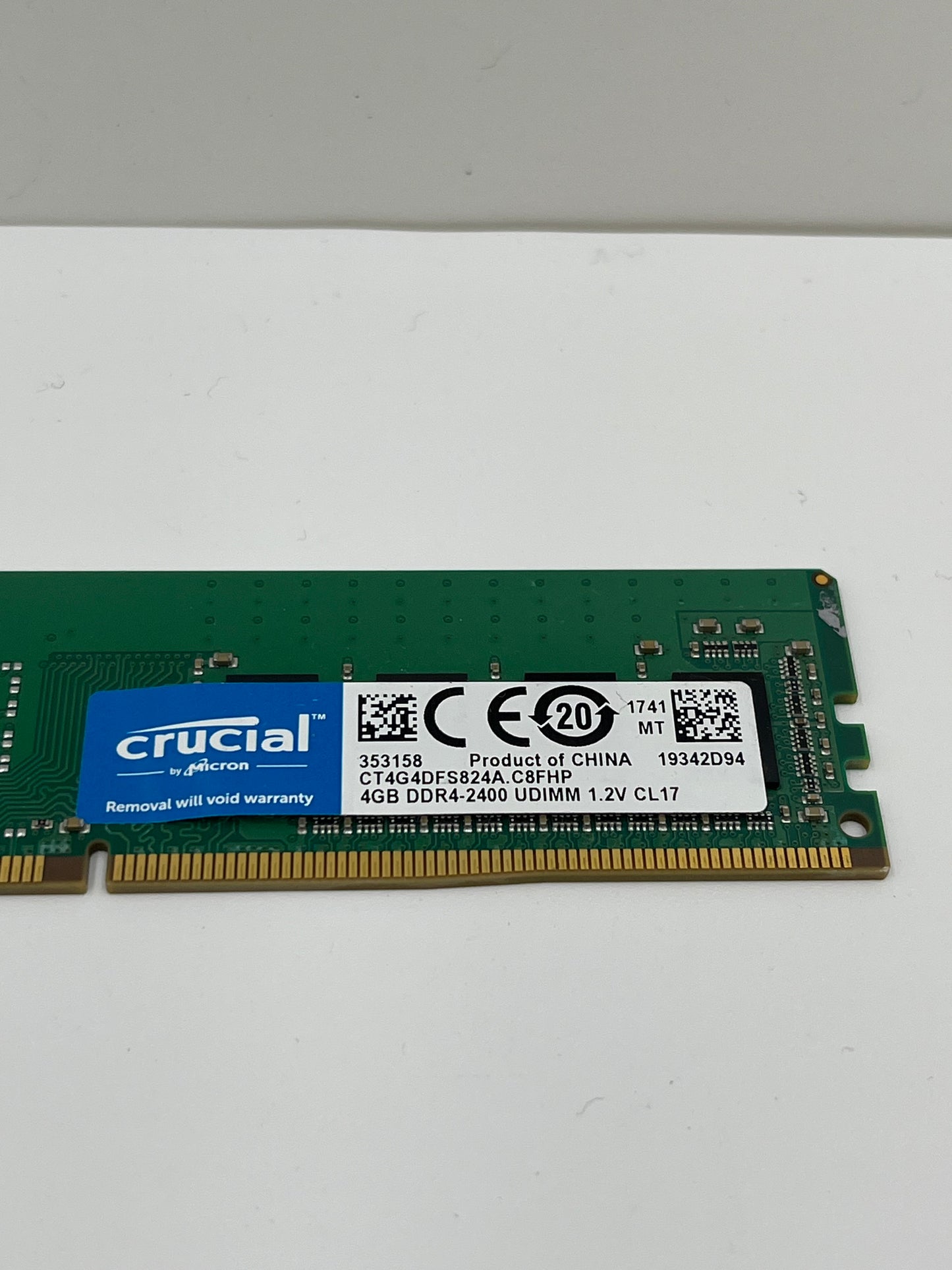 4GB Crucial 2400MHz DDR4 RAM