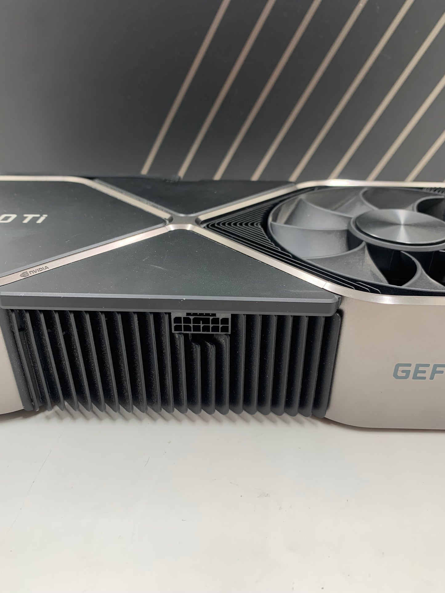 Nvidia GeForce RTX 3090 Ti Founders Edition 24GB GDDR6X - A