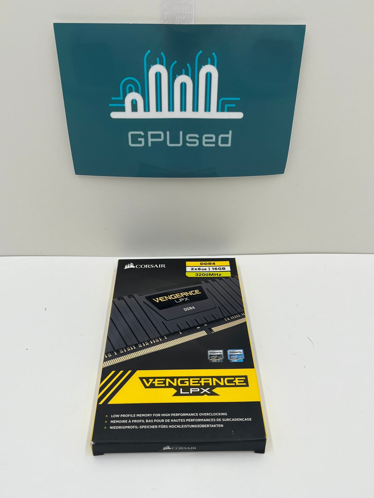 16GB (2x8GB) Corsair Vengeance 3200MHz DDR4 RAM