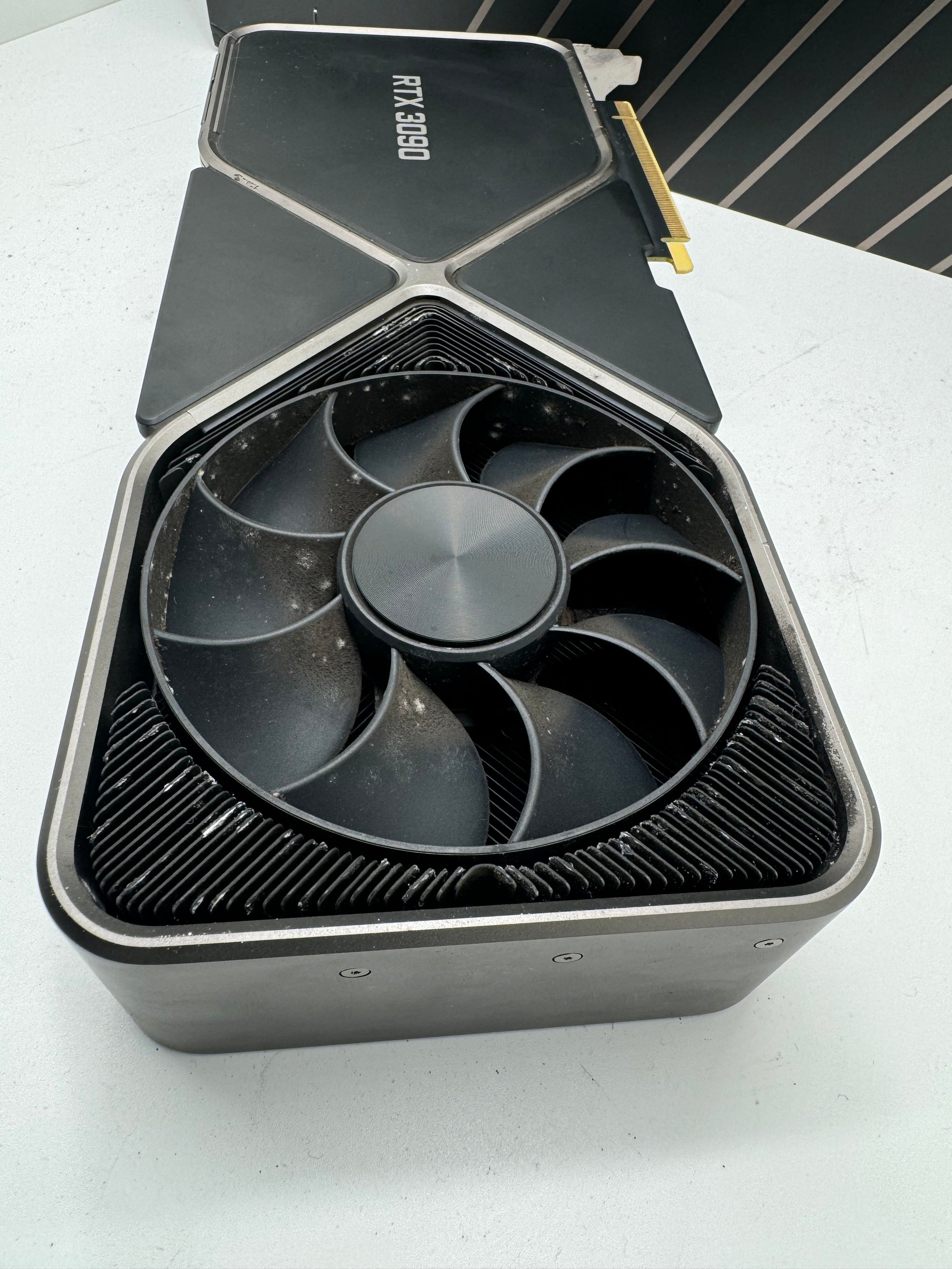 Founders Edition Gtx 3090 Pc Nvidia GeForce RTX 3090 Founders